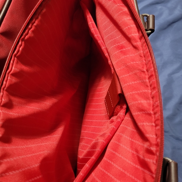 Chaps Dark Red Travel Carry On multiple zip components - Picture 5 of 8